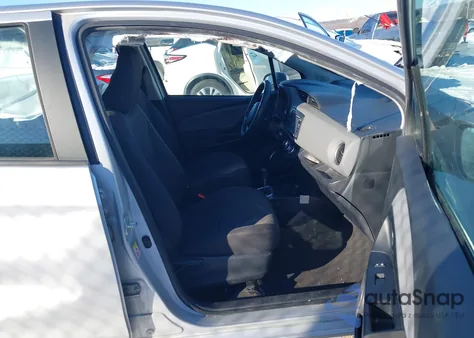 2015 Toyota Yaris Le z USA, uszkodzony, nr VIN VNKKTUD33FA051823